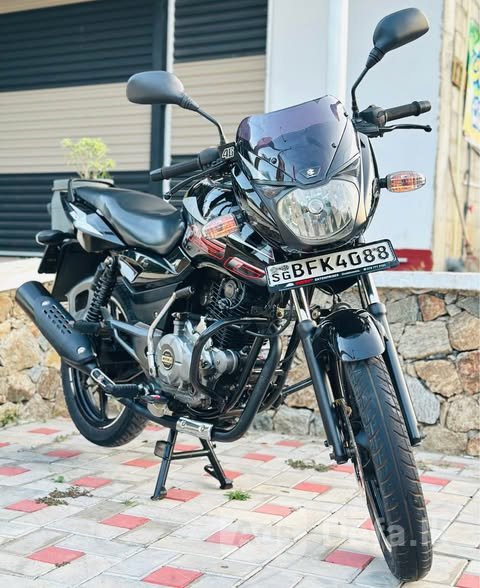 Bajaj Pulsar 150 2017