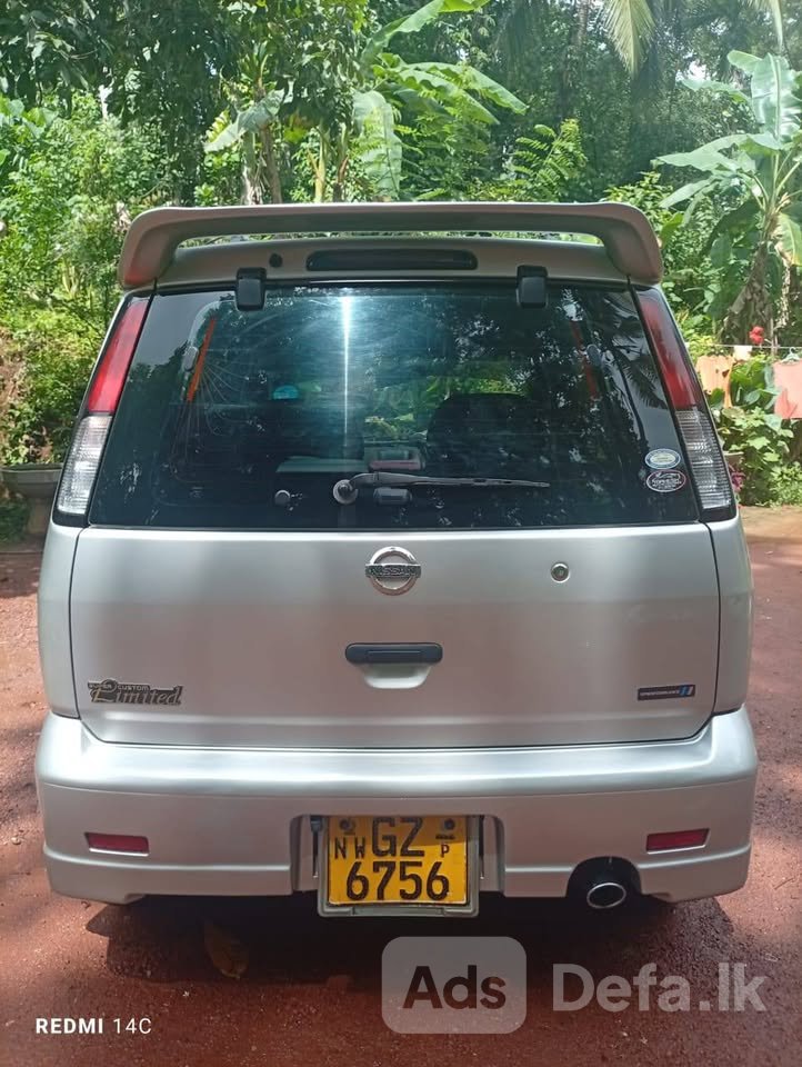 Nissan Cube Z10 2000