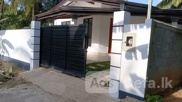 Luxury House For Sale  Gampaha, Udugampola