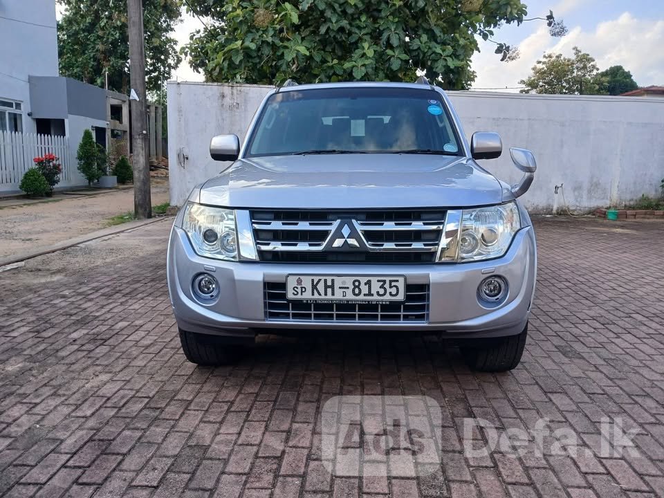 Mitsubishi Montero V78W 2009