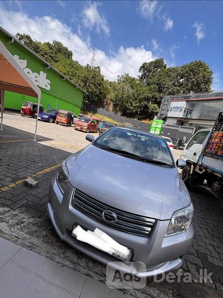 Toyota Axio 2011
