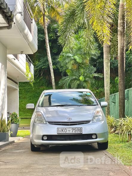 Toyota Prius 2nd Gen