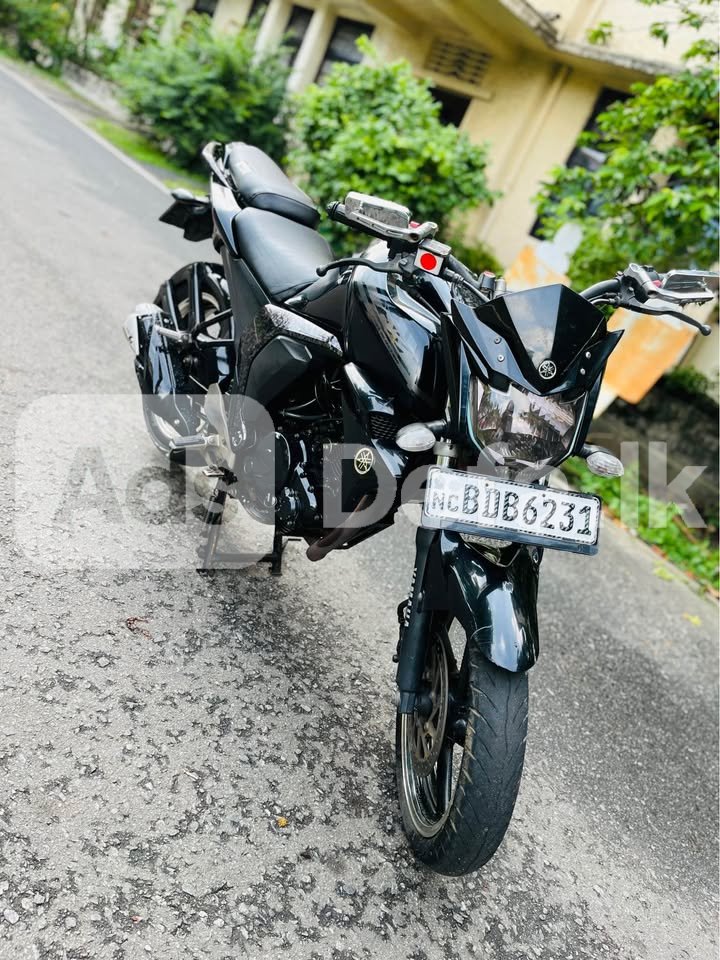 2015 Yamaha FZ-16 V2