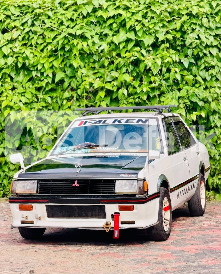 1982 Mitsubishi  LANCER BOX