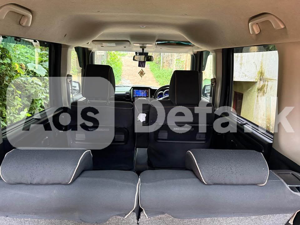 2015 Honda N Box