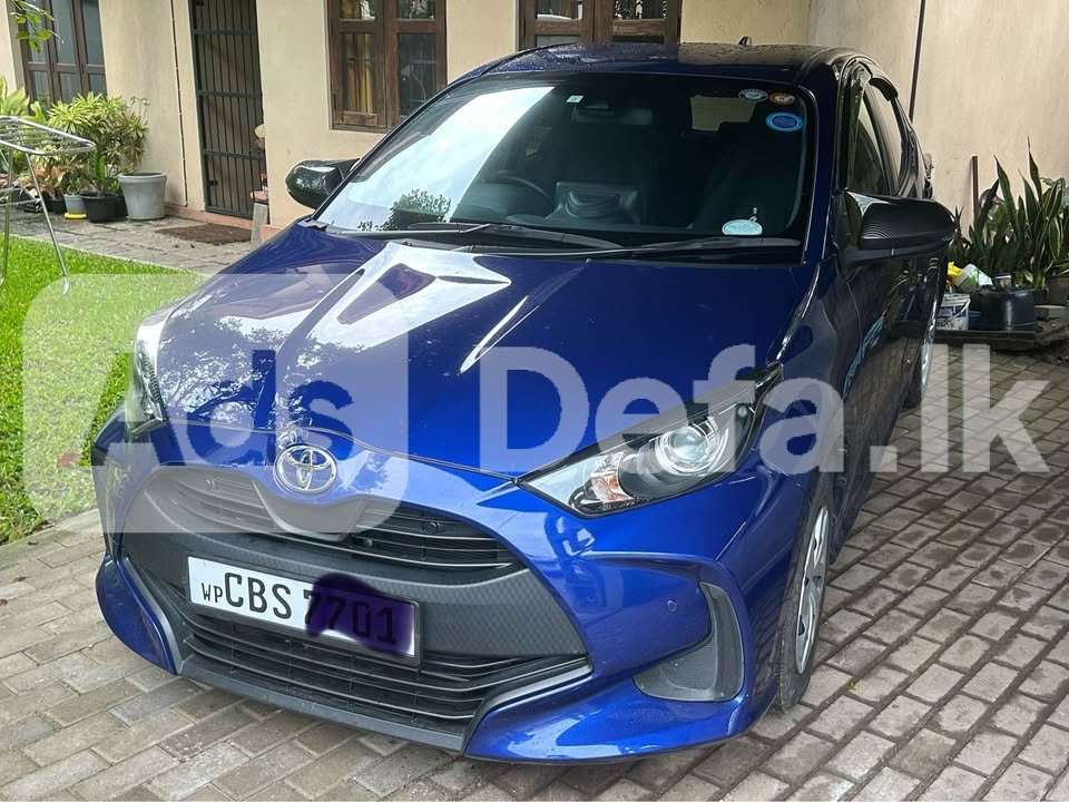 2023 Toyota YARIS  X GRADE