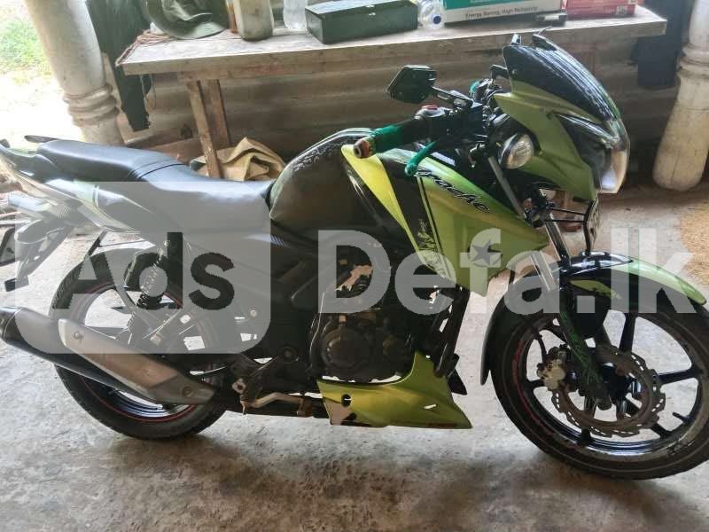 2017 TVS Apache RTR