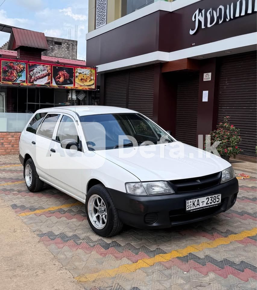2002 Nissan  AD Wagon