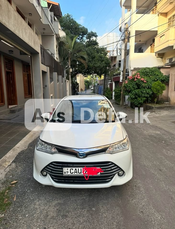 2015 Toyota  Axio