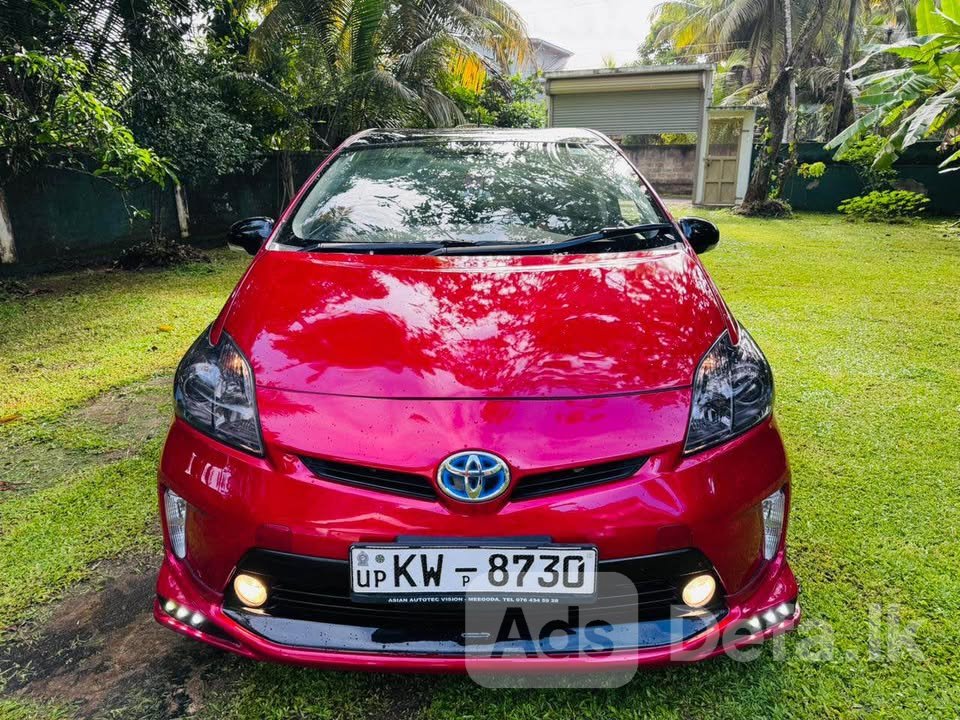 2011 Toyota Prius 30 S Grand