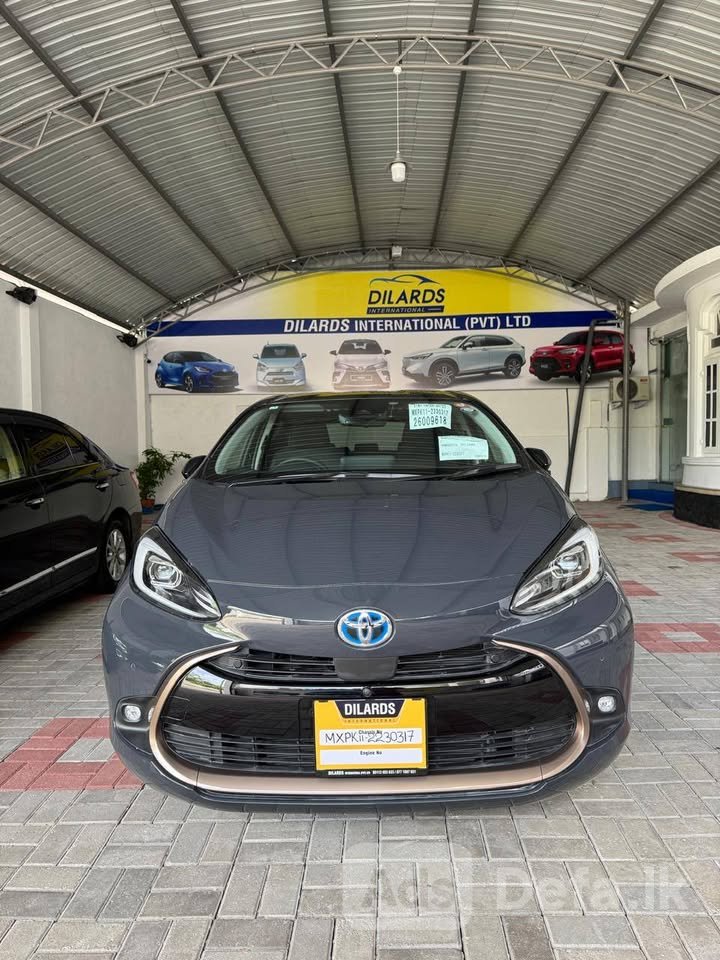 2025 Toyota  AQUA Z RAFFINE SPECIAL EDITION