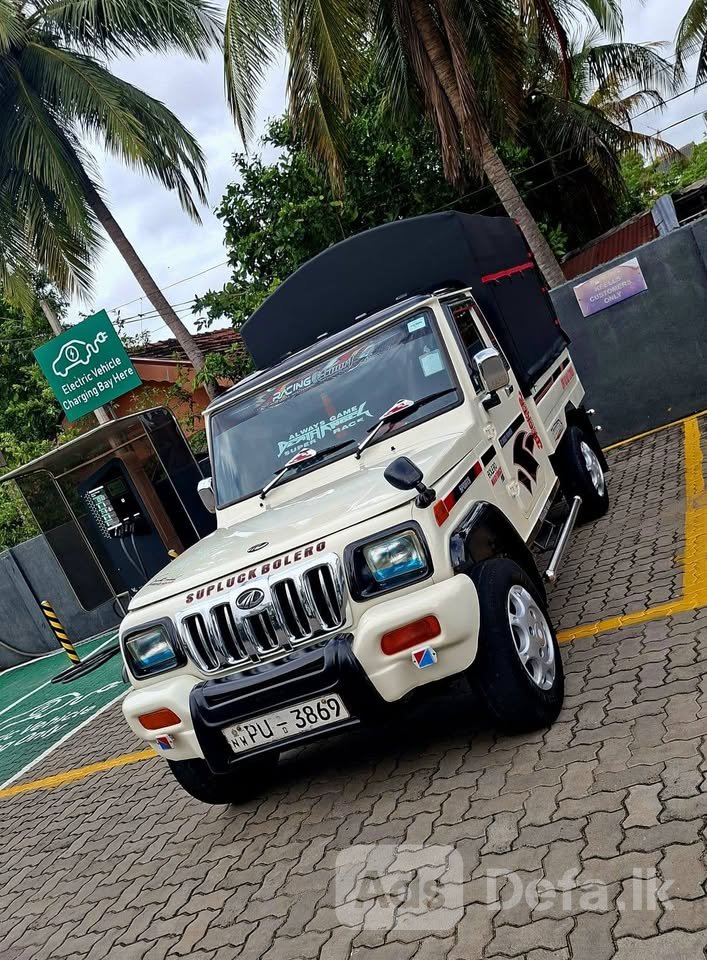 2012 Mahindra bolero PU