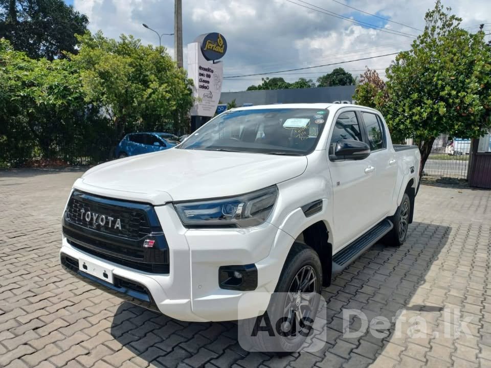 2023 Toyota hilux ZGR