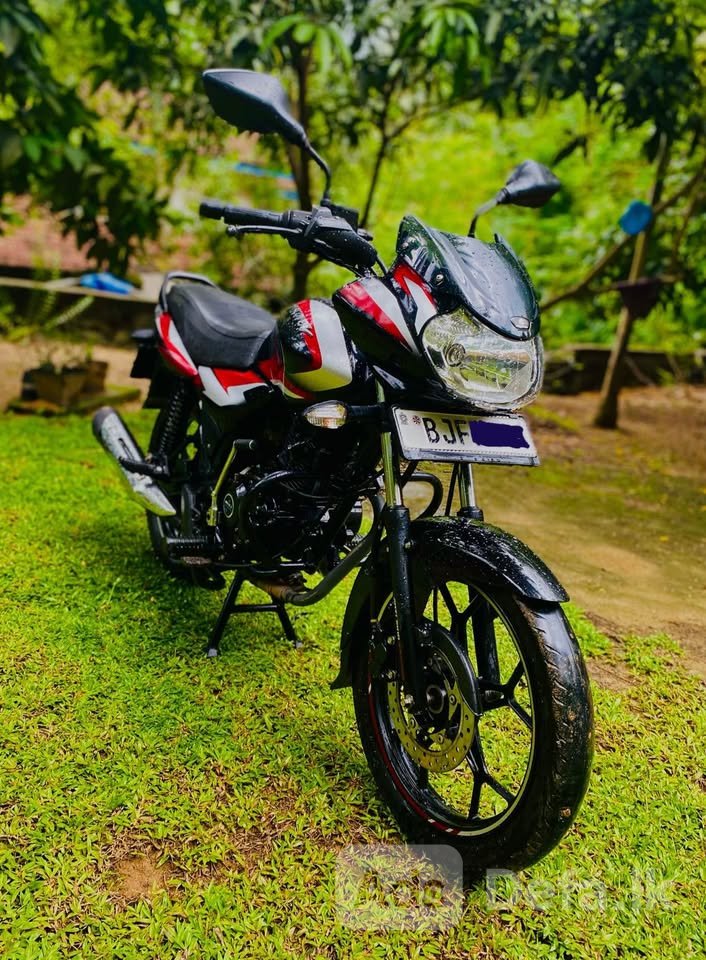 2024 Bajaj Discover 125