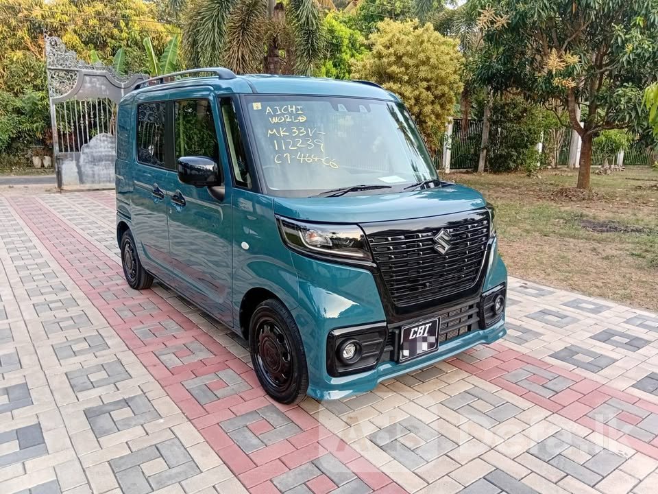 2025 Suzuki Spacia Base