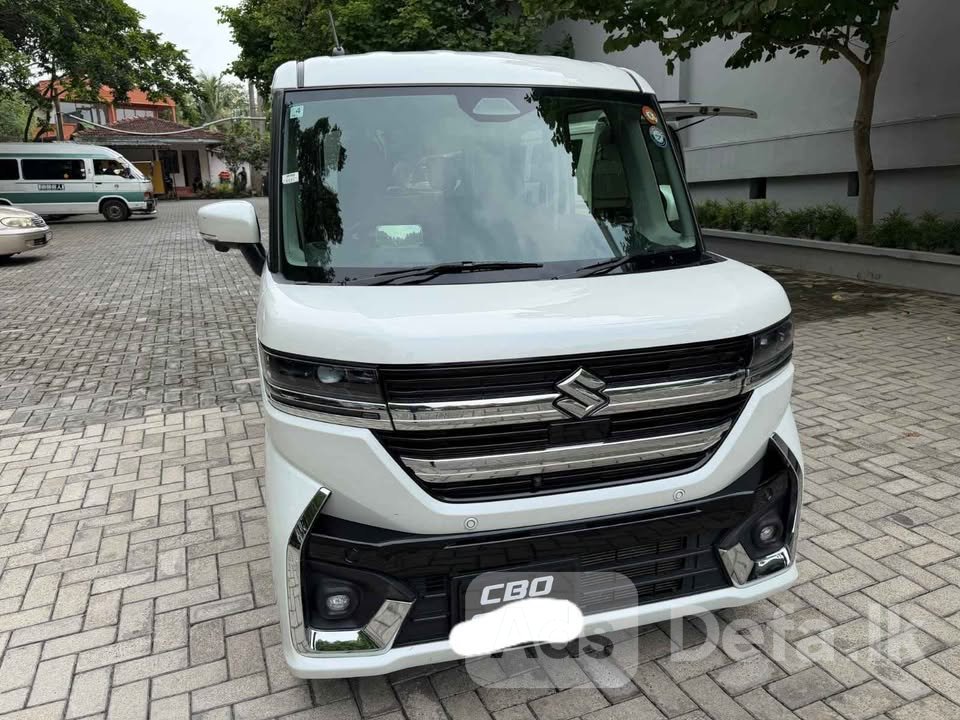 2025 Suzuki SPACIA CUSTOM Turbo