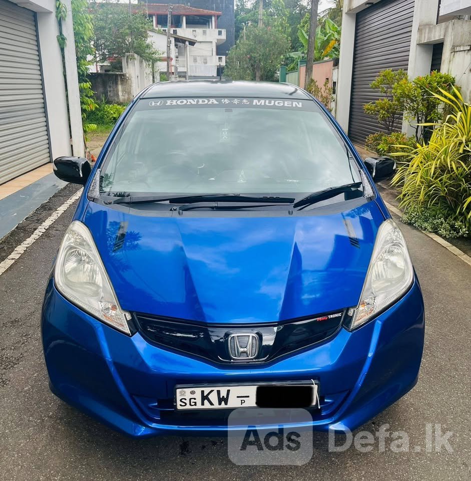 Honda Fit GP1 2012