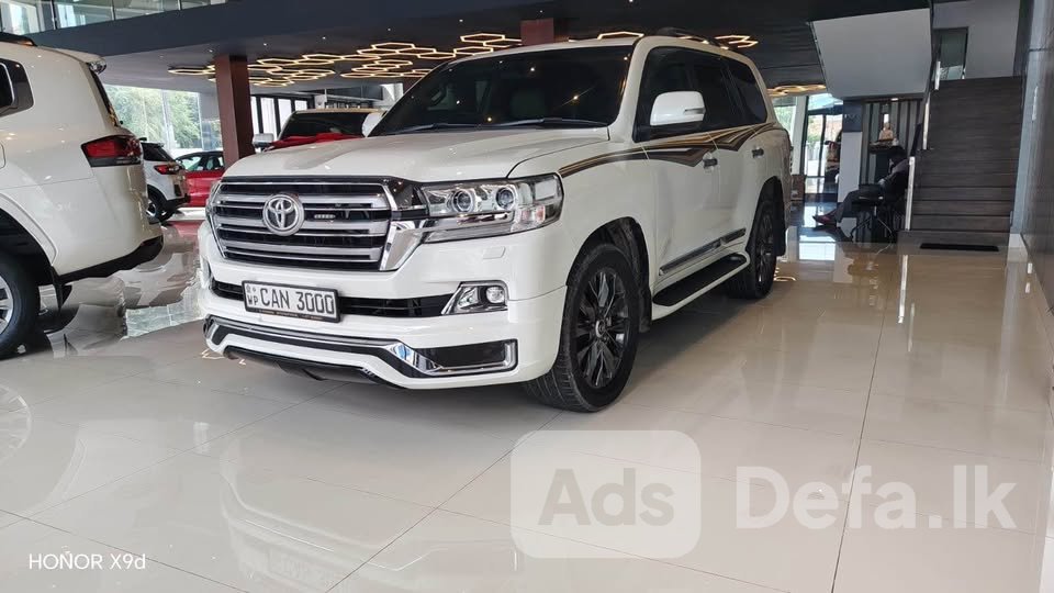 Toyota Land Cruiser V8 Sahara 2015