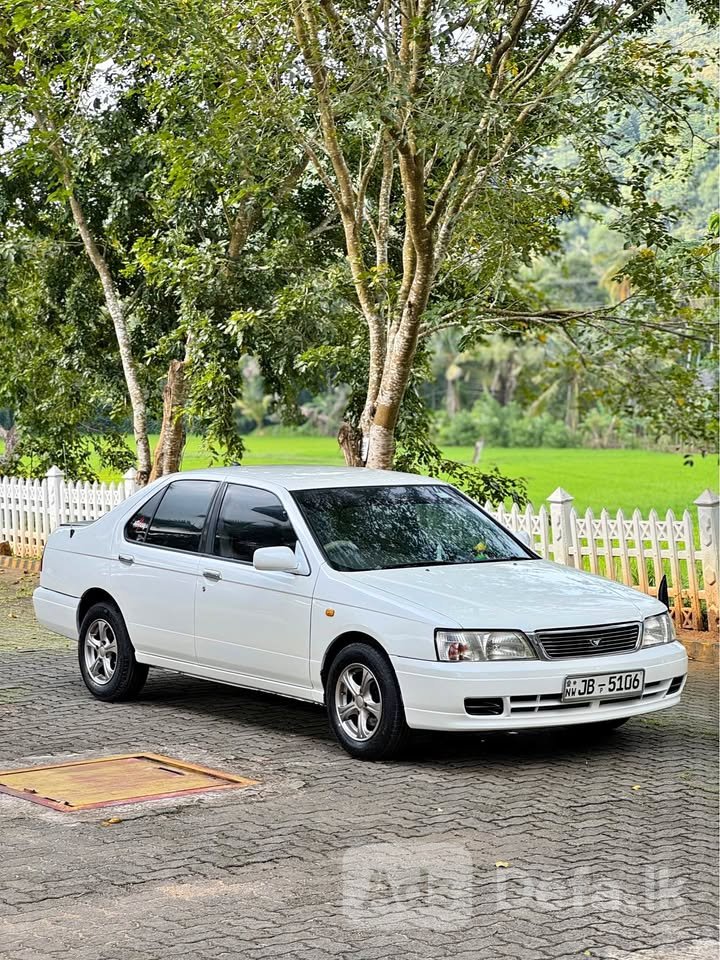 Nissan Bluebird QU14 2000