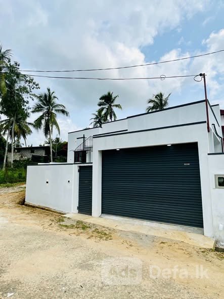 House For Sale Habarakada, Athurugiriya